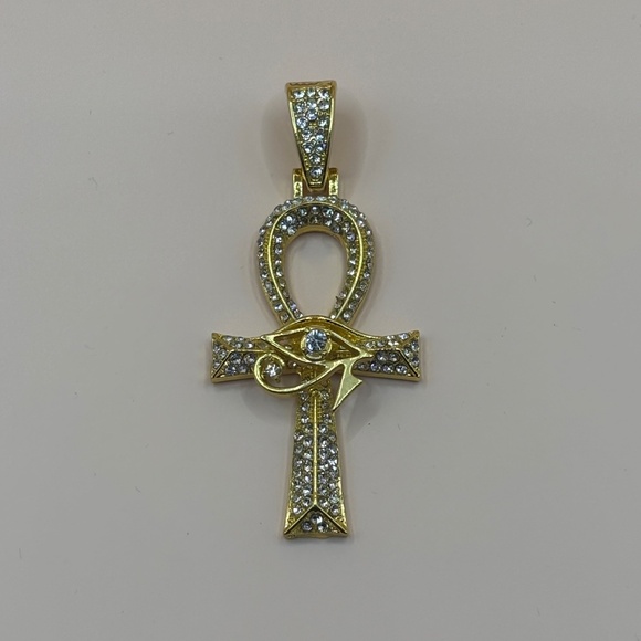 Gold plated Iced out 3A CZ Ankh pendant free chain included - Picture 2 of 5